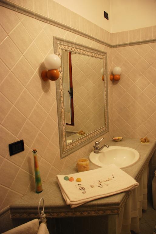 למפורקיו Bed And Breakfast Il Girasole חדר תמונה